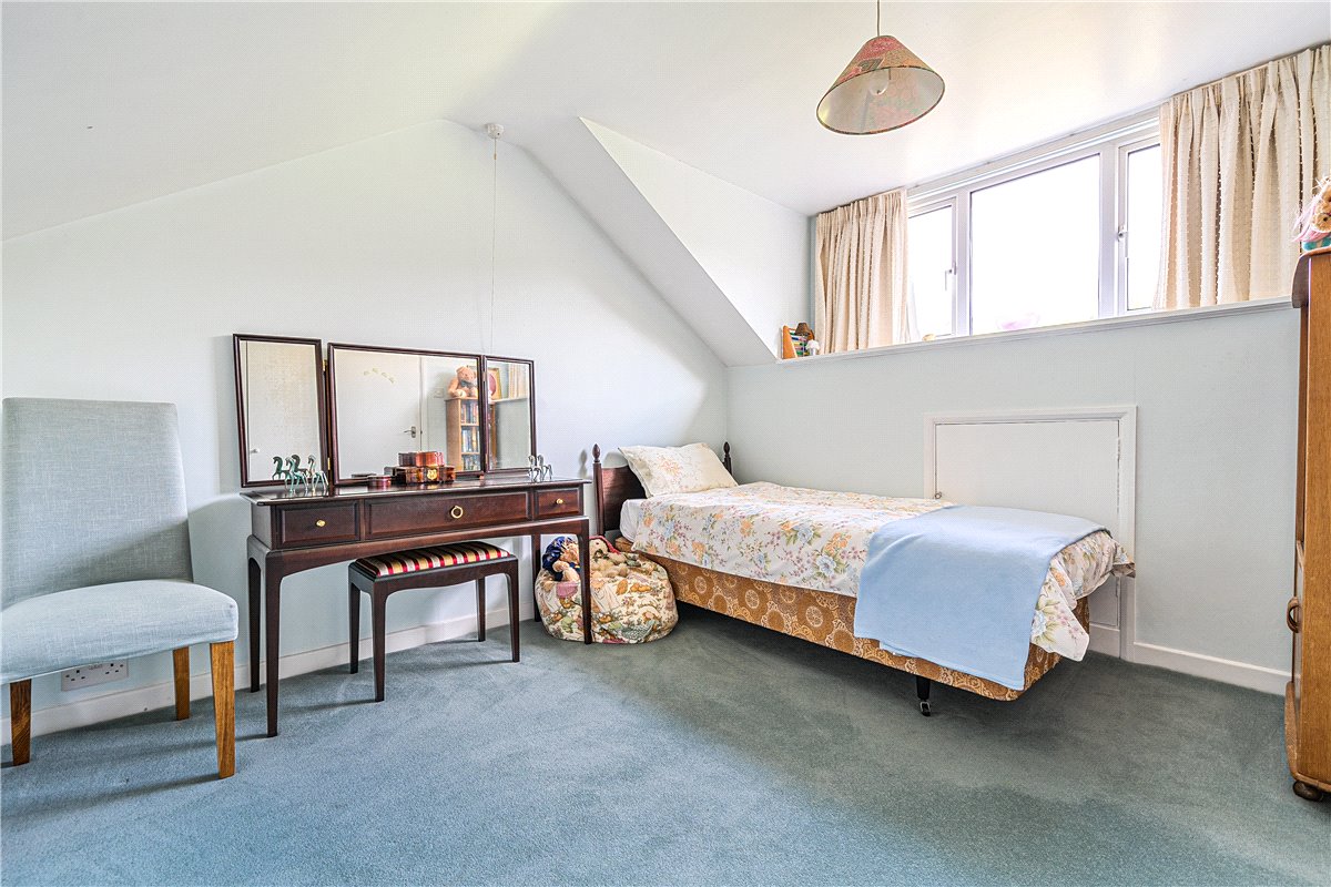 4 bedroom house, Hazelbury Hill, Box SN13 - Sold