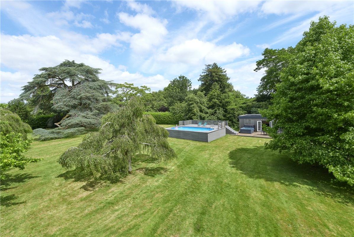 16 bedroom house, Beckspool Road, Frenchay BS16 - Available