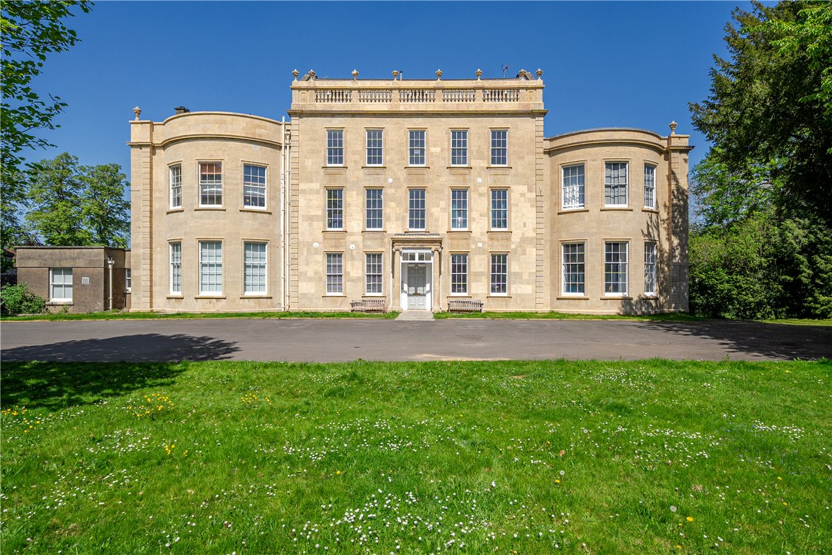 16 bedroom house, Beckspool Road, Frenchay BS16 - Available