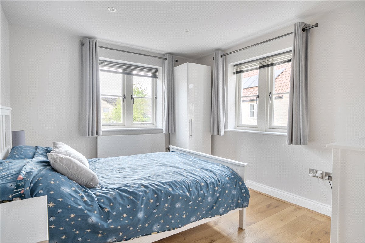 5 bedroom house, Hawkers Yard, Batheaston BA1 - Available