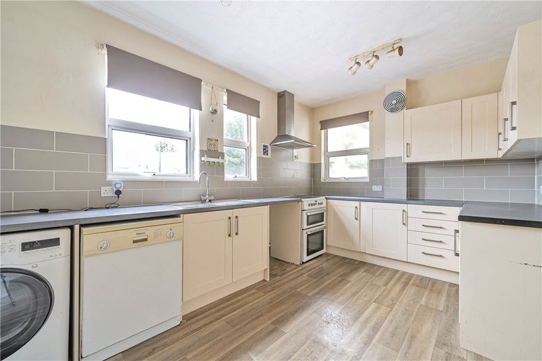 3 bedroom , Crown Hill, Bath BA1 - Available