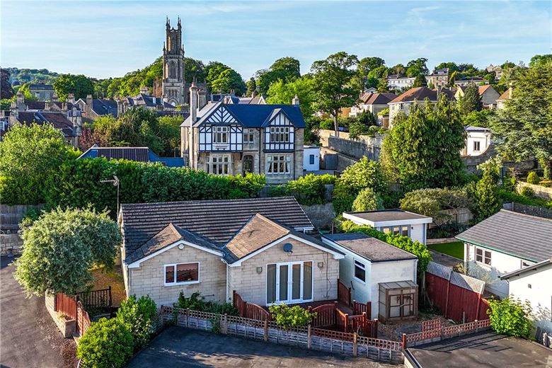 3 bedroom house, St. Stephens Road, Bath BA1 - Available
