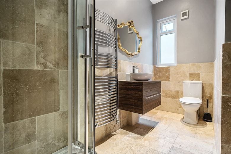 4 bedroom maisonette, Broad Street, Bath BA1 - Available