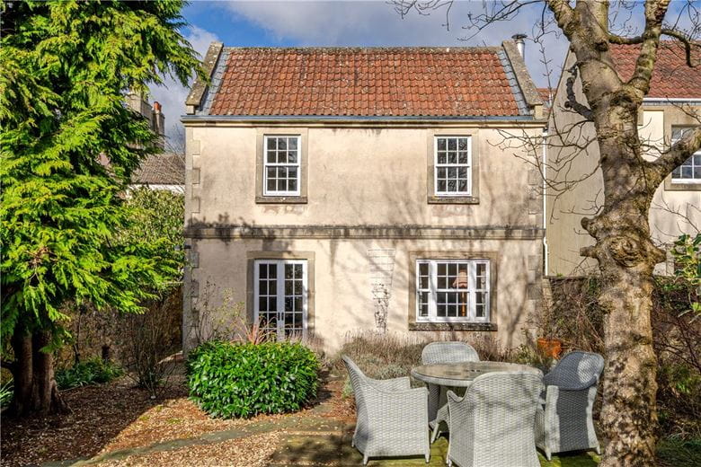 4 bedroom house, Devonshire Buildings, Bath BA2 - Available