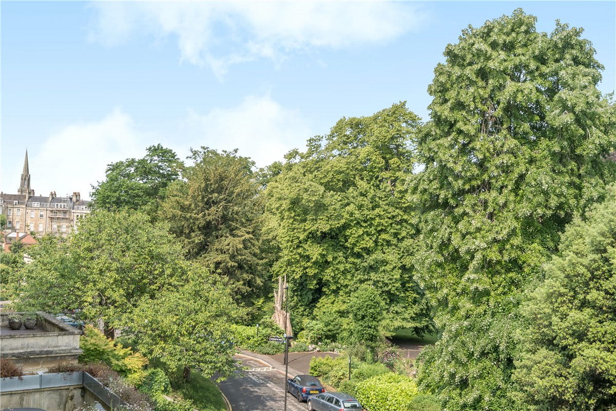 2 bedroom flat, Great Pulteney Street, Bath BA2 - Sold STC