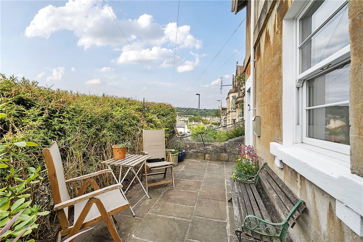 2 bedroom house, Alexandra Road, Bath BA2 - Sold STC