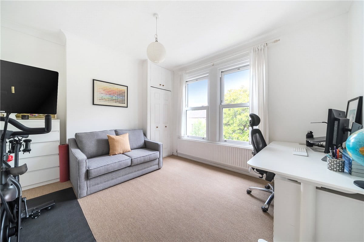 2 bedroom house, Magdalen Road, Bath BA2 - Available