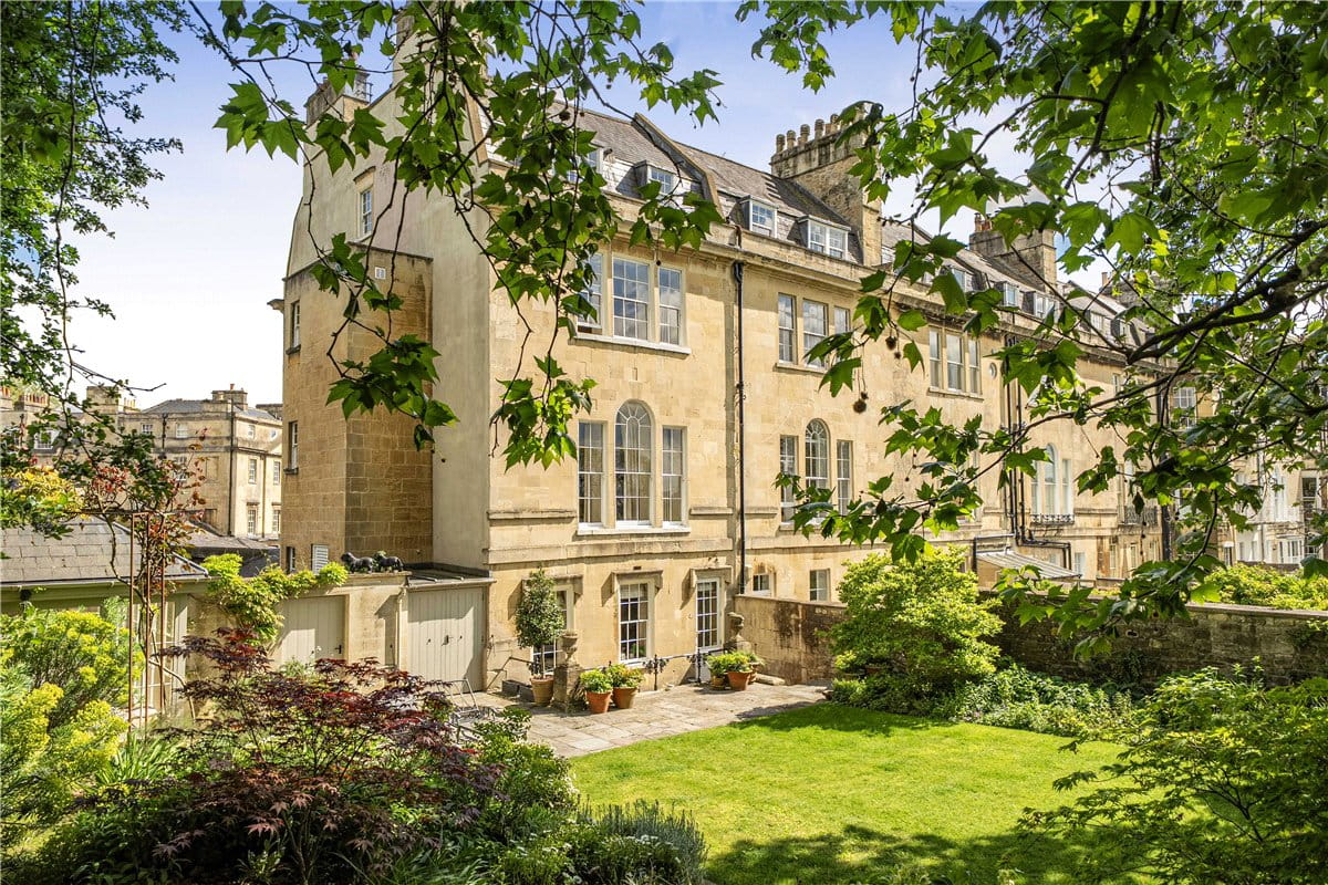 5 bedroom house, Queens Parade, Bath BA1 - Available