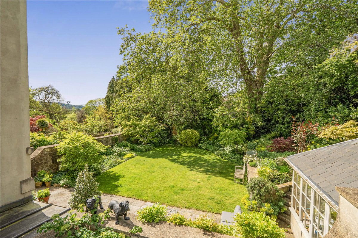 5 bedroom house, Queens Parade, Bath BA1 - Available