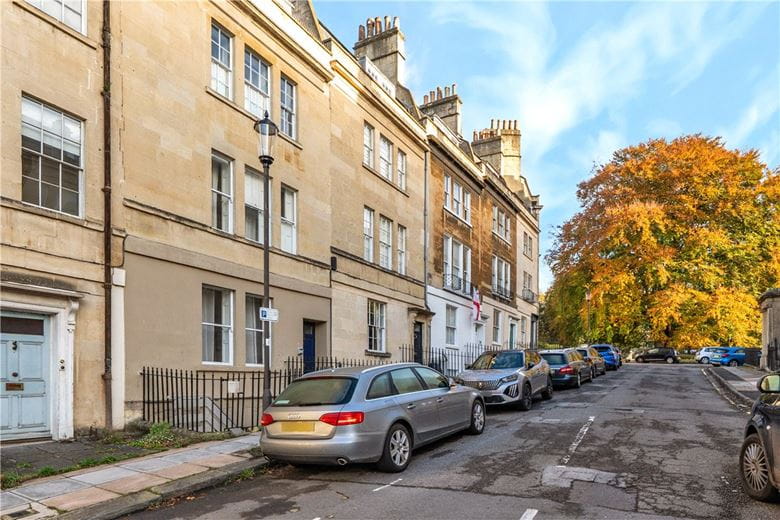5 bedroom house, Marlborough Street, Bath BA1 - Available