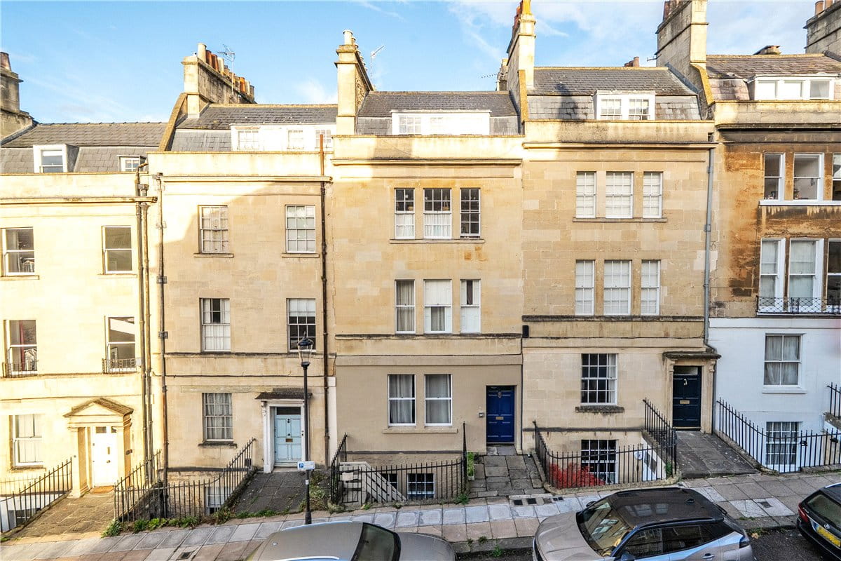 5 bedroom house, Marlborough Street, Bath BA1 - Available