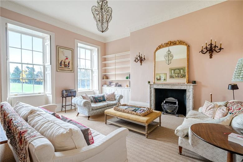 2 bedroom maisonette, Marlborough Buildings, Bath BA1 - Available