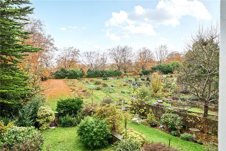 2 bedroom maisonette, Marlborough Buildings, Bath BA1 - Available