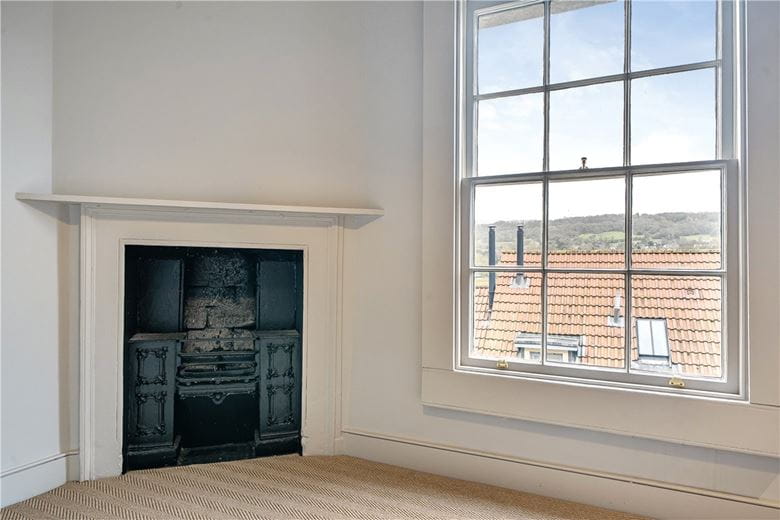 3 bedroom maisonette, Walcot Street, Bath BA1 - Available