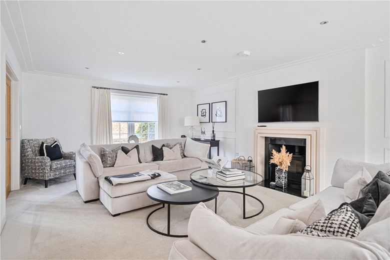 5 bedroom house, Mill Lane, Beckington BA11 - Available