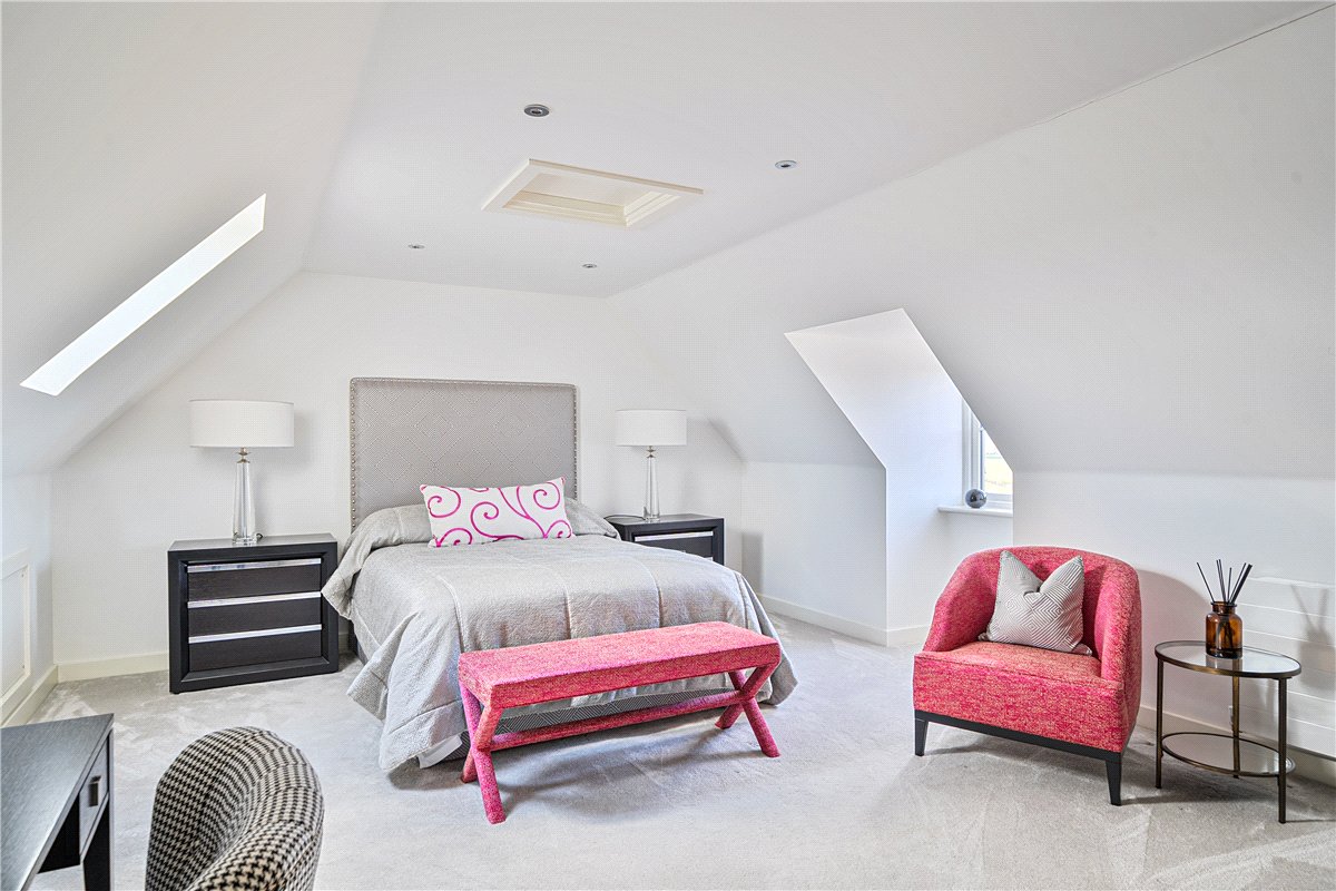 5 bedroom house, Mill Lane, Beckington BA11 - Available