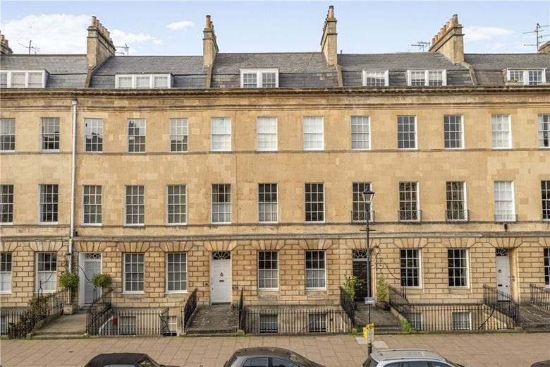 3 bedroom flat, Great Pulteney Street, Bath BA2 - Available