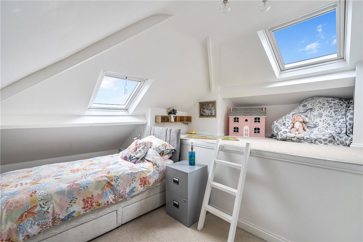 6 bedroom house, Combe Park, Bath BA1 - Available