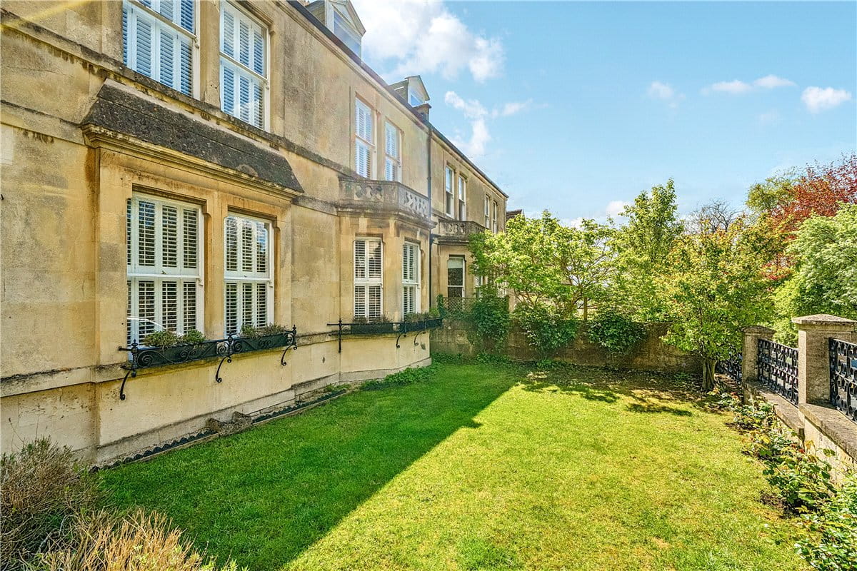 5 bedroom house, Lansdown Road, Bath BA1 - Available