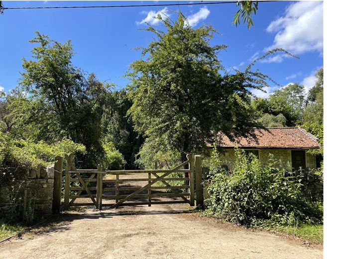 3 bedroom cottage, Box, Corsham SN13 - Sold