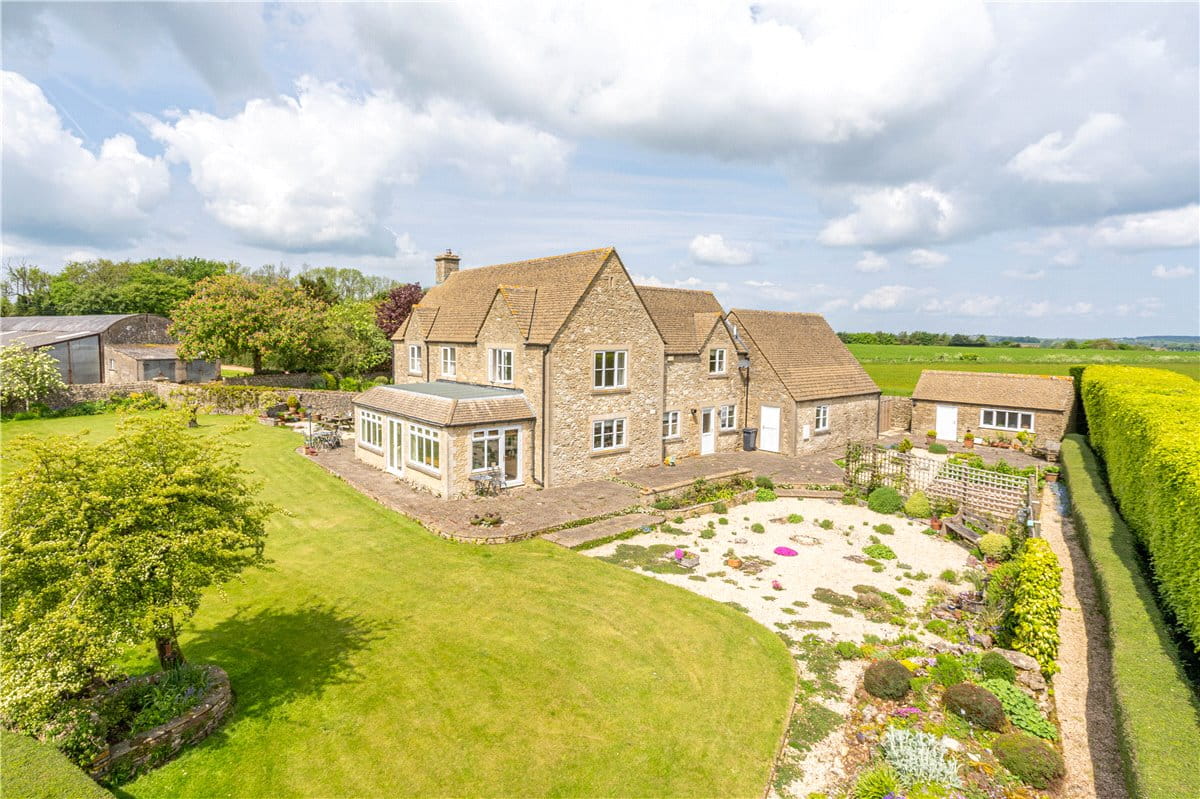 3 bedroom house, Tetbury, Gloucestershire GL8 - Sold STC