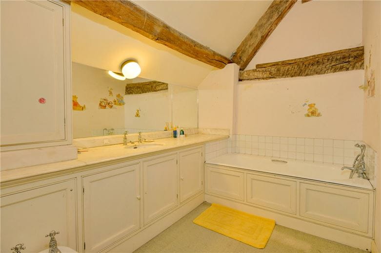 28.3 acres House, Wanswell, Berkeley GL13 - Sold STC