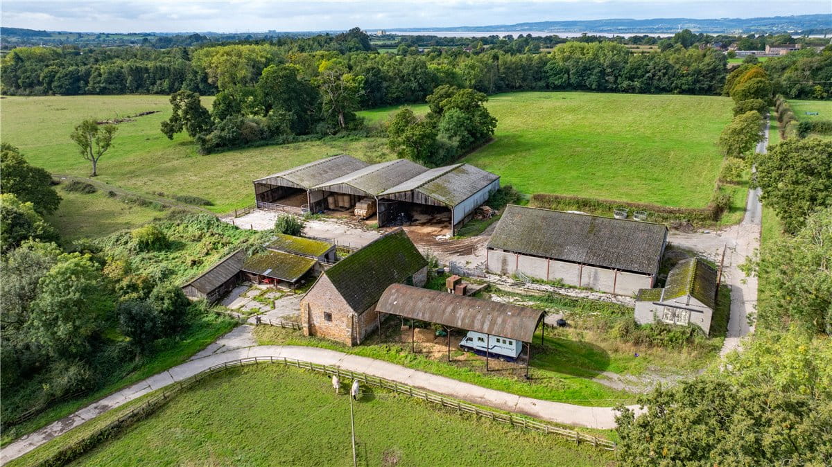 28.3 acres House, Wanswell, Berkeley GL13 - Sold STC