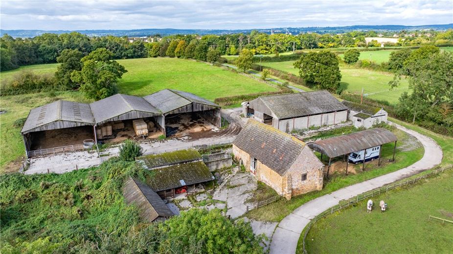 28.3 acres House, Wanswell, Berkeley GL13 - Sold STC