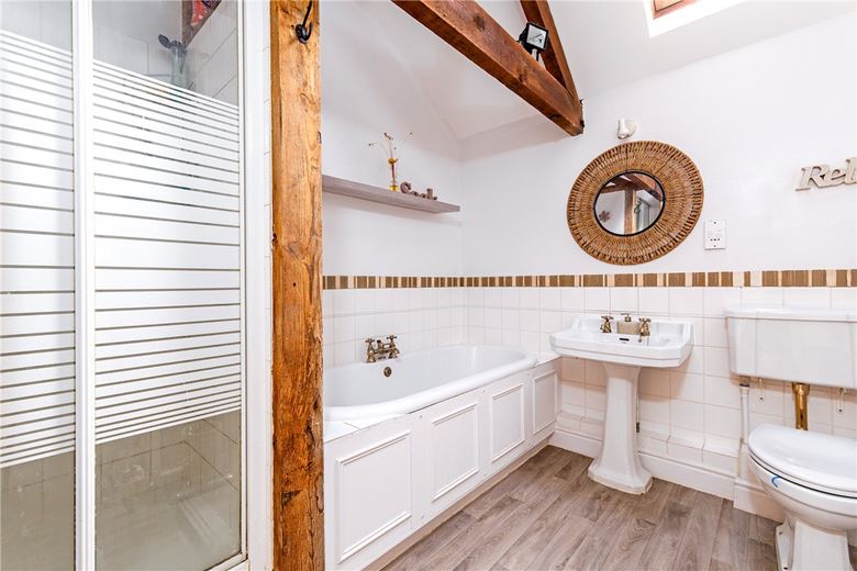 5 bedroom house, Comberton Road, Barton CB23 - Available