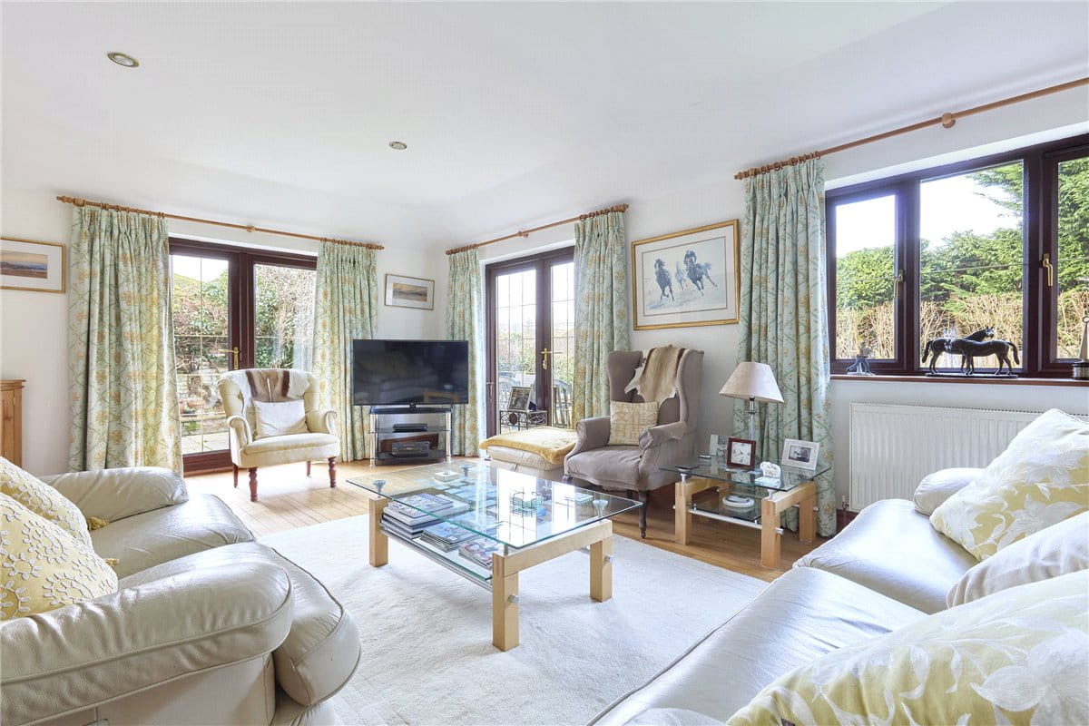 6 bedroom house, Warrington Street, Newmarket CB8 - Available