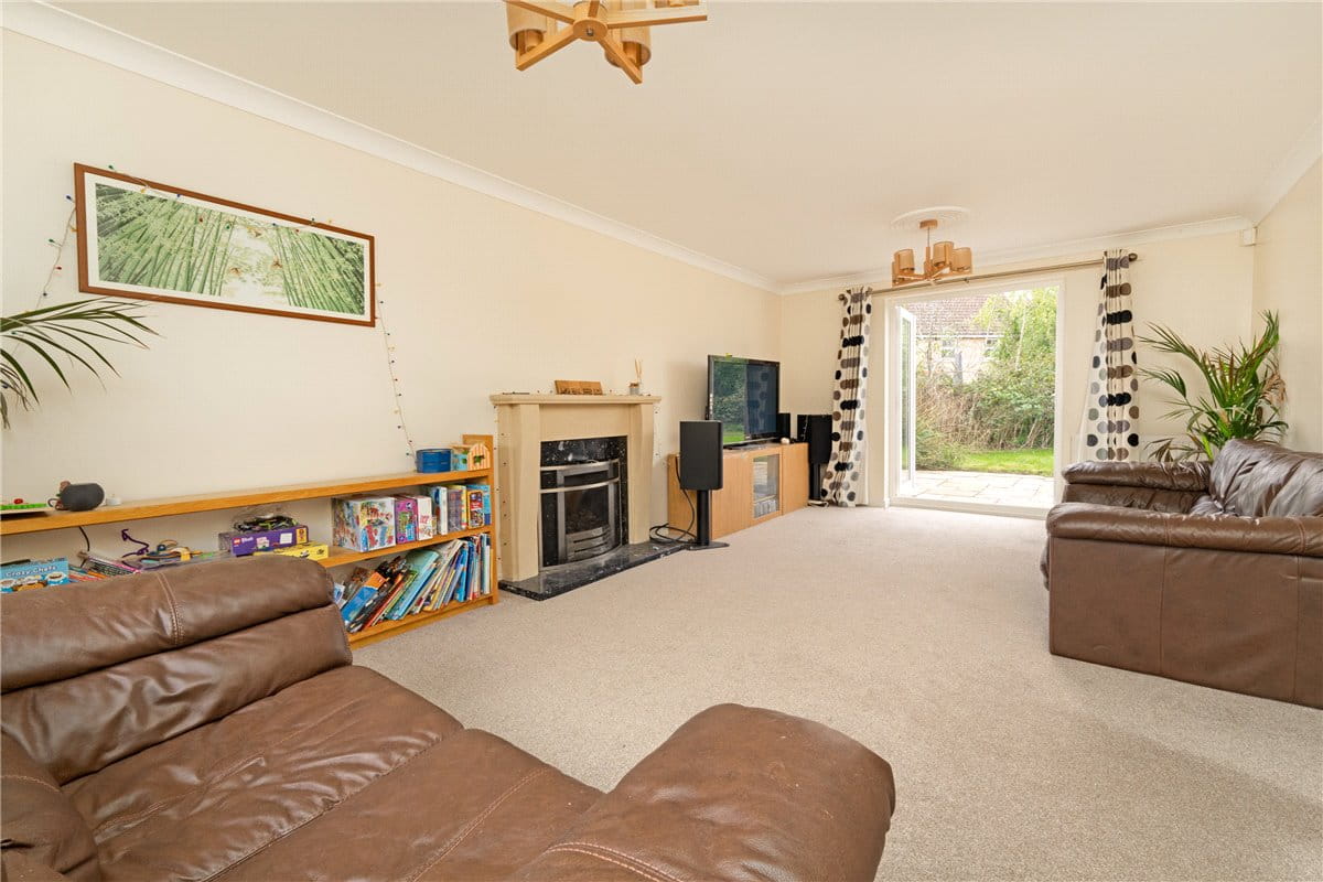 4 bedroom house, Damms Pastures, Highfields Caldecote CB23 - Sold
