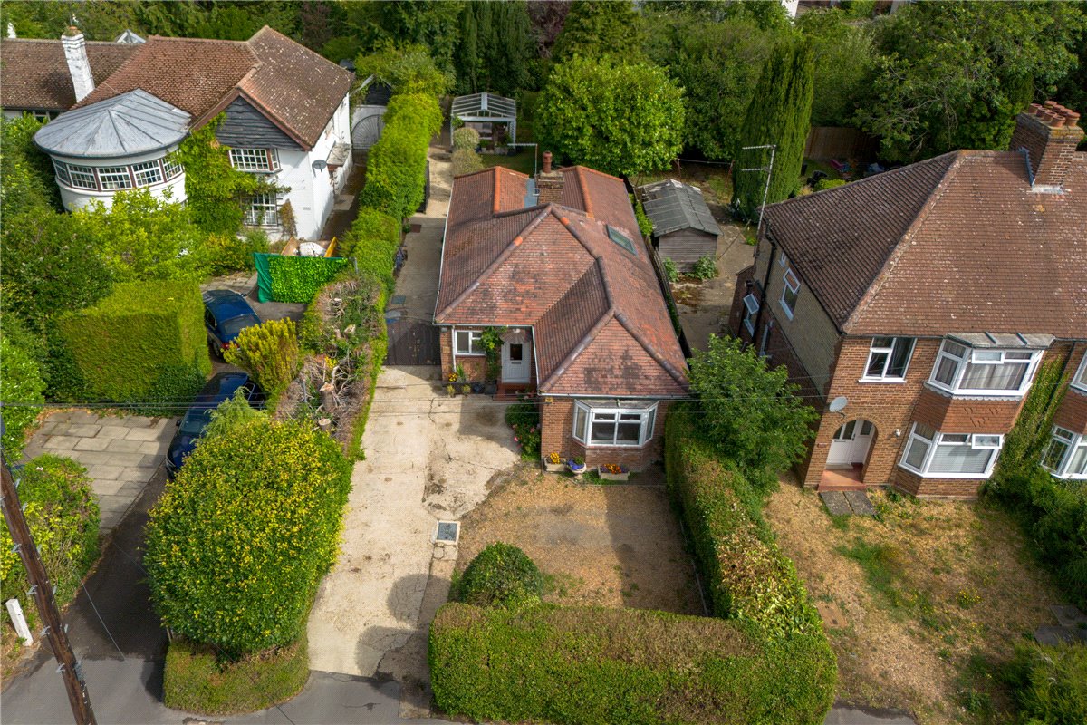3 bedroom bungalow, Queen Ediths Way, Cambridge CB1 - Sold STC