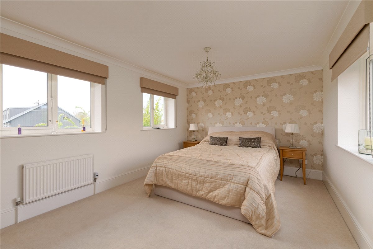6 bedroom house, Rhee Meadows, Barrington CB22 - Sold STC