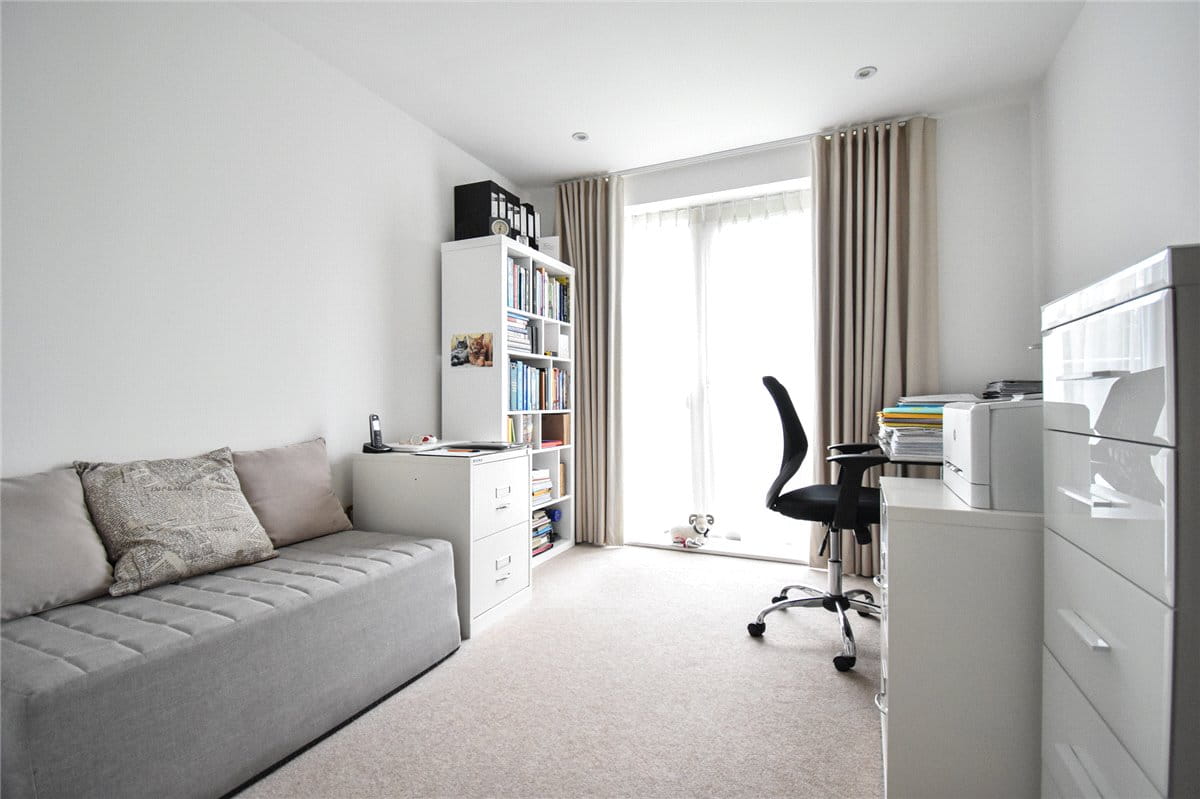 2 bedroom flat, Kingsley Walk, Cambridge CB5 - Sold