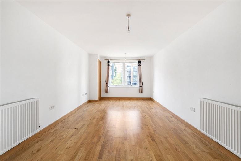 1 bedroom flat, Pym Court, Cromwell Road CB1 - Sold STC