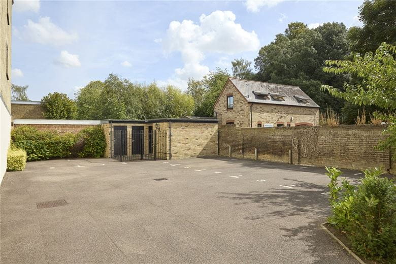 2 bedroom flat, Felbrigge House, 39 Hills Road CB2 - Sold