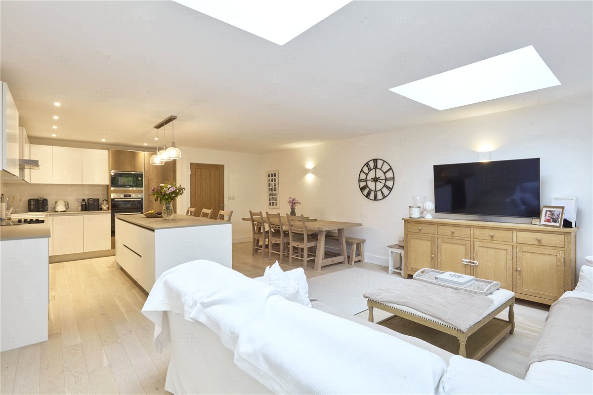 4 bedroom house, Station Road, Histon CB24 - Sold STC