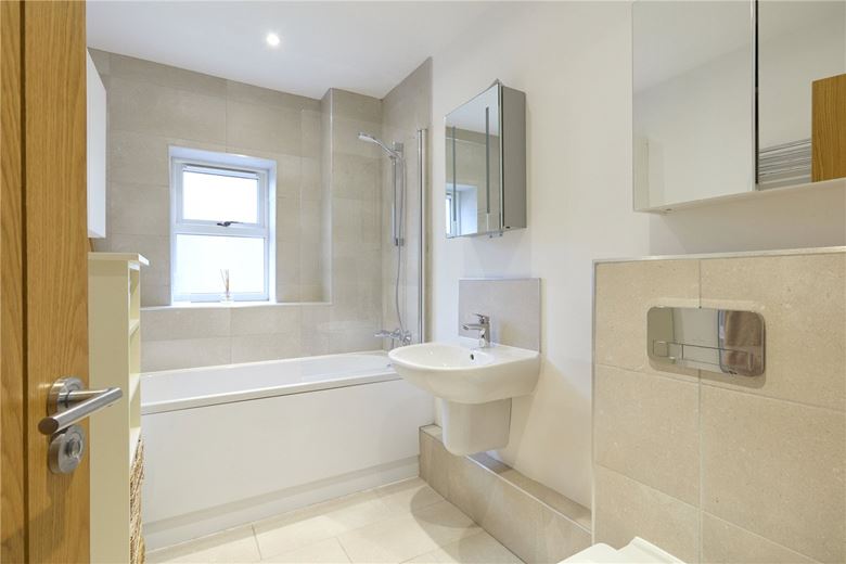 4 bedroom house, Station Road, Histon CB24 - Sold STC