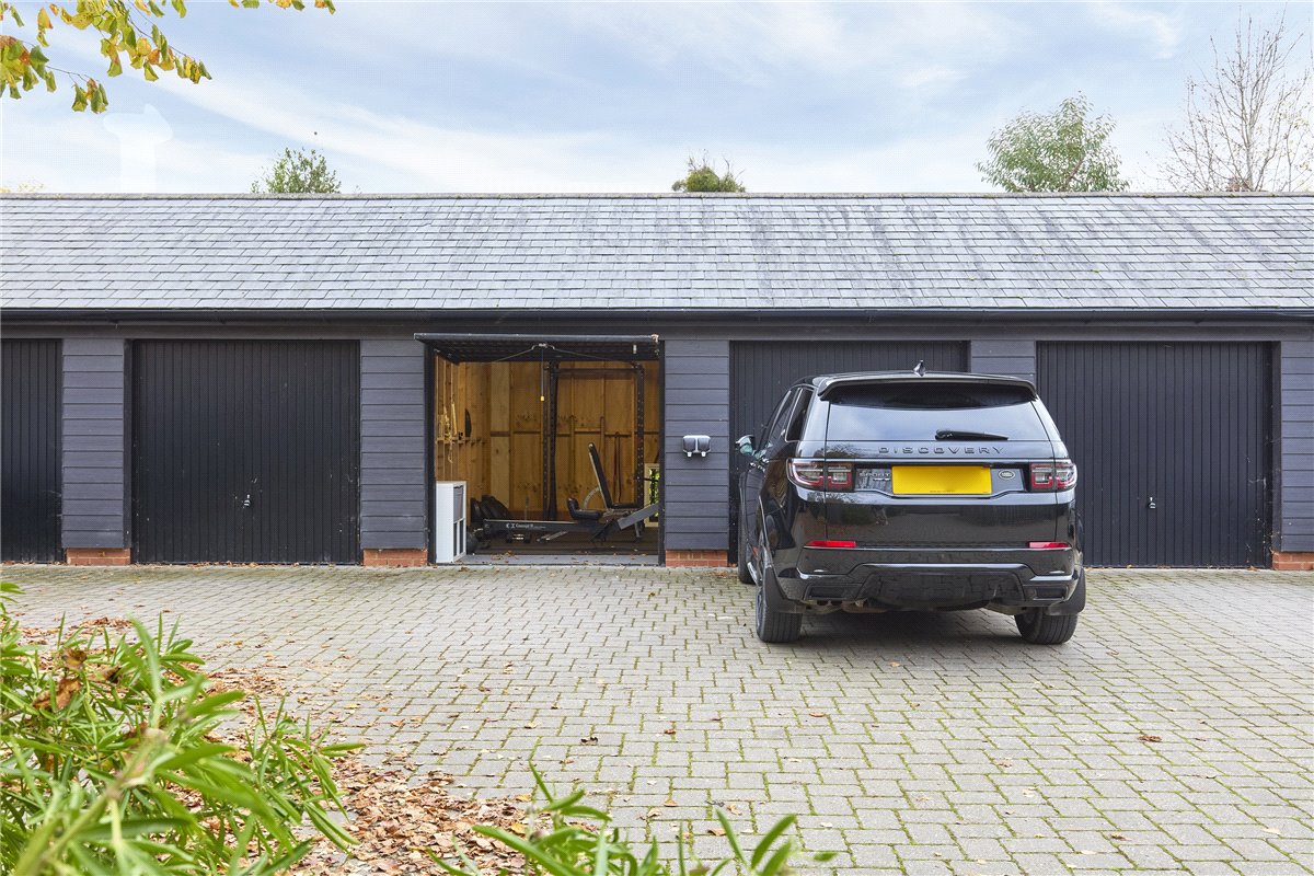 4 bedroom house, Station Road, Histon CB24 - Sold STC