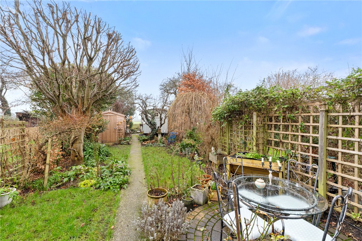 2 bedroom house, Selwyn Road, Cambridge CB3 - Sold