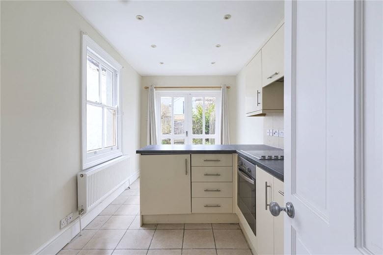 2 bedroom house, Victoria Street, Cambridge CB1 - Sold STC