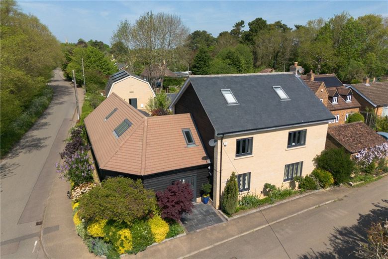 5 bedroom house, Mills Lane, Longstanton CB24 - Available