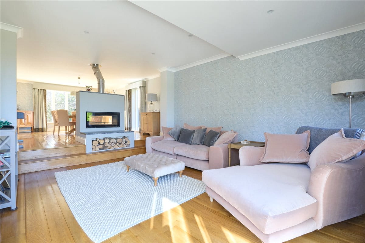 5 bedroom house, Centre Drive, Newmarket CB8 - Sold