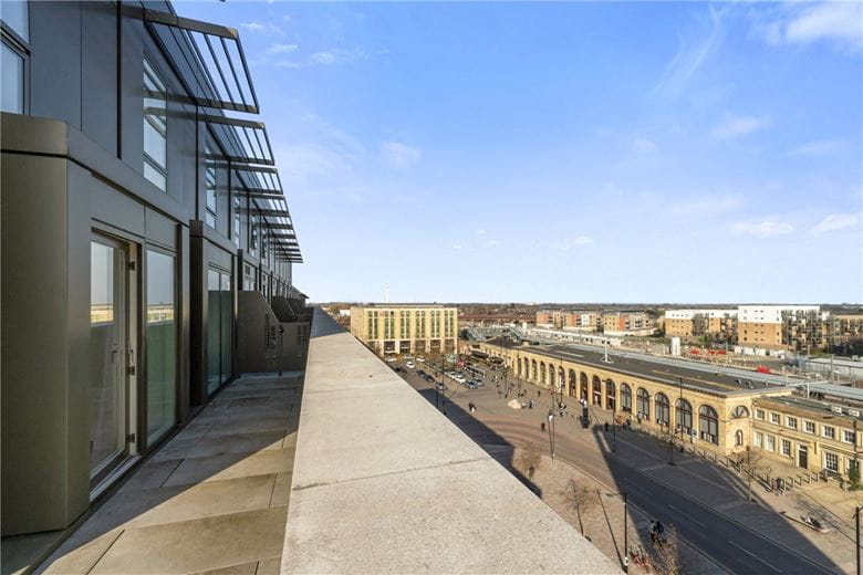 2 bedroom flat, Station Square, Cambridge CB1 - Sold