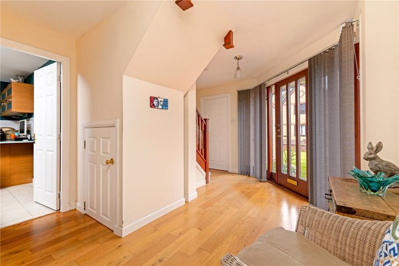 4 bedroom house, Willow Grove, Lode CB25 - Available