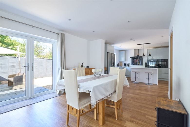 4 bedroom house, Newmarket Road, Kennett CB8 - Sold