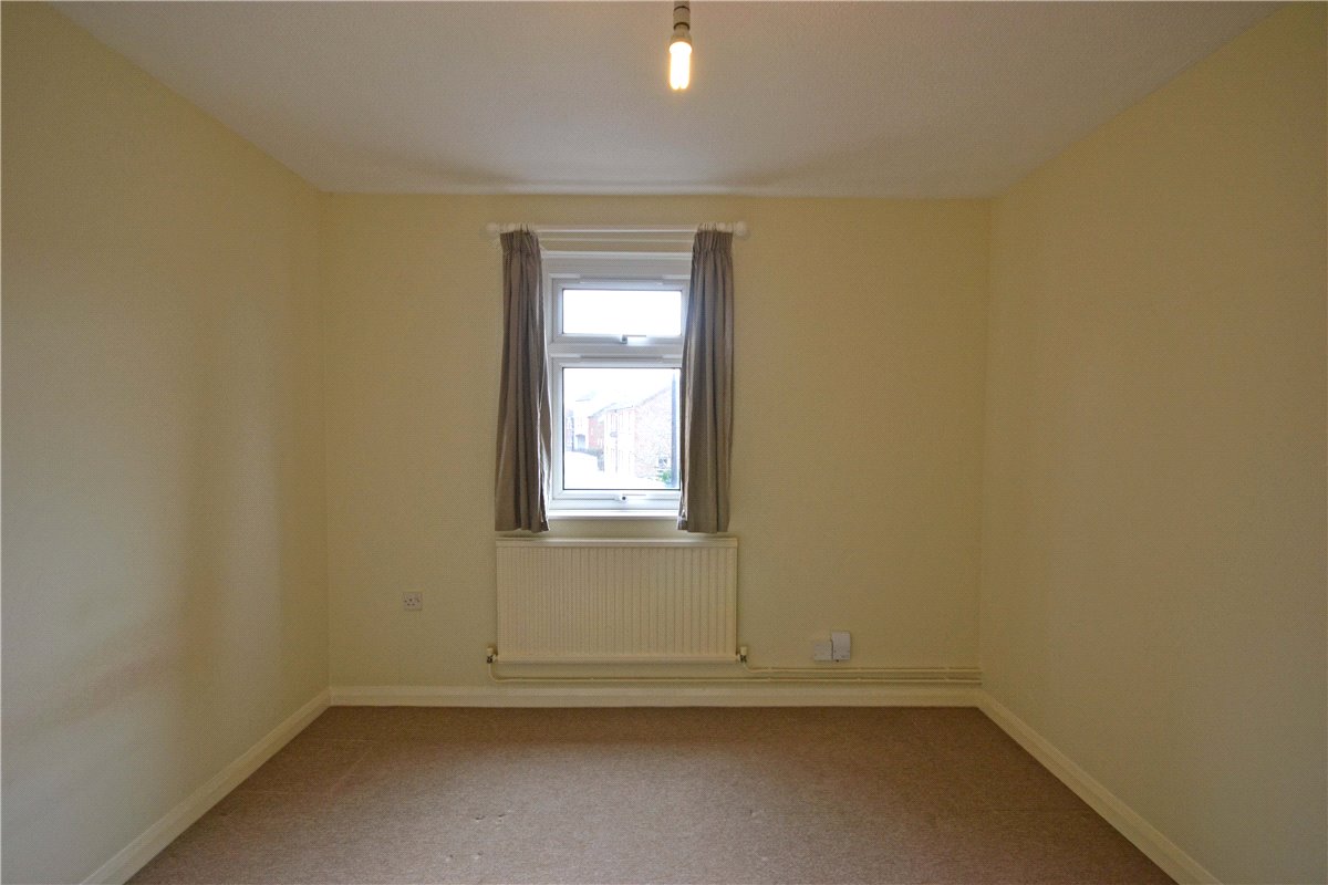 2 bedroom flat, Minerva Way, Cambridge CB4 - Available