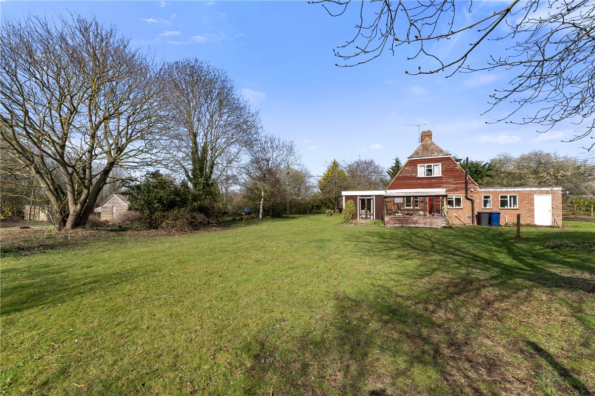 3 bedroom house, South Road, Abington CB21 - Sold STC