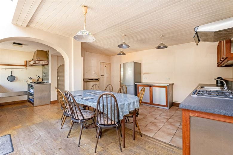 5 bedroom house, Queen Ediths Way, Cambridge CB1 - Available