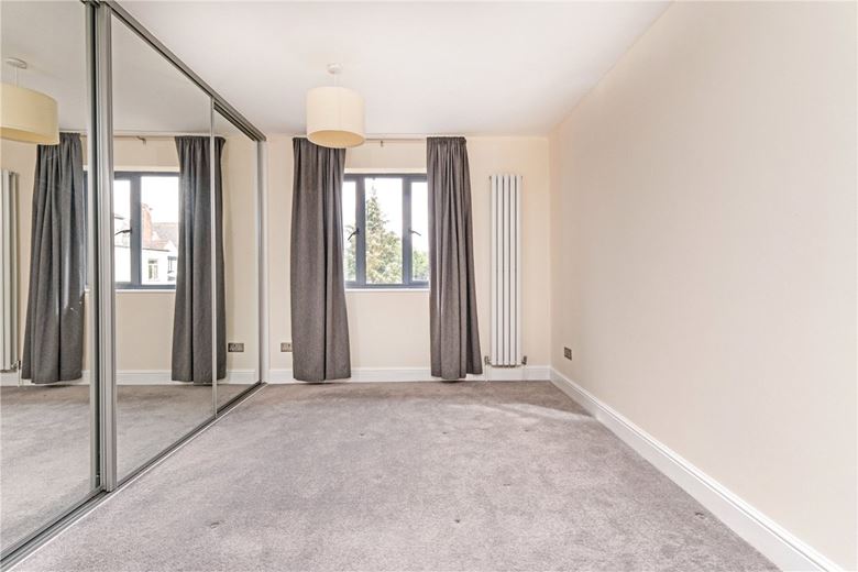 4 bedroom house, Elsworth Place, Cambridge CB2 - Available